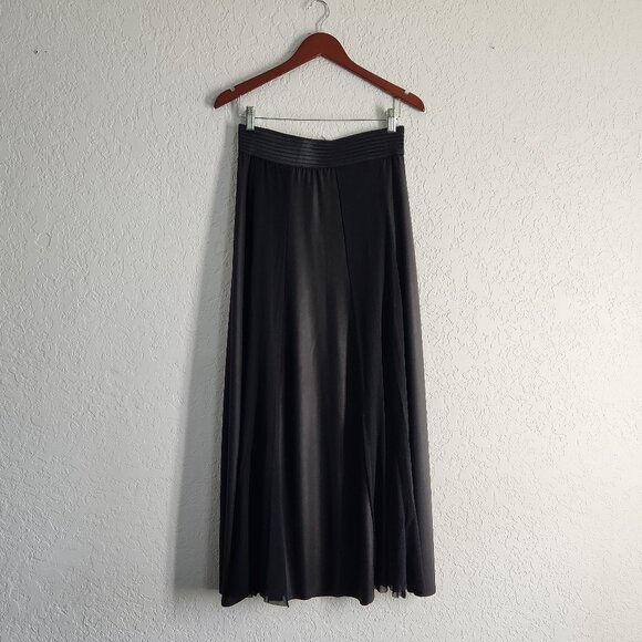 Viviana Gabeiras Dresses & Skirts - Viviana Gabeiras Black Maxi Long Skirt elastic waist mesh mixed media Size M